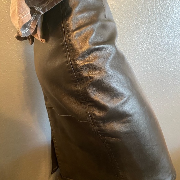 90’s Real Leather Skirt w. Stitching Sz M - Picture 5 of 8